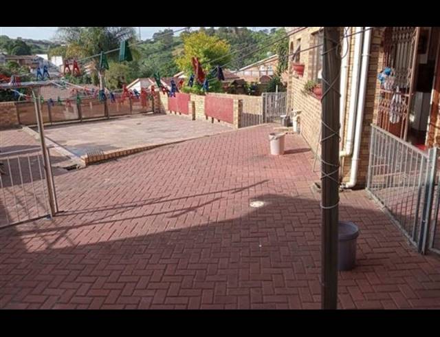 3 BEDROOM HOUSE FOR SALE IN CROSSMOOR